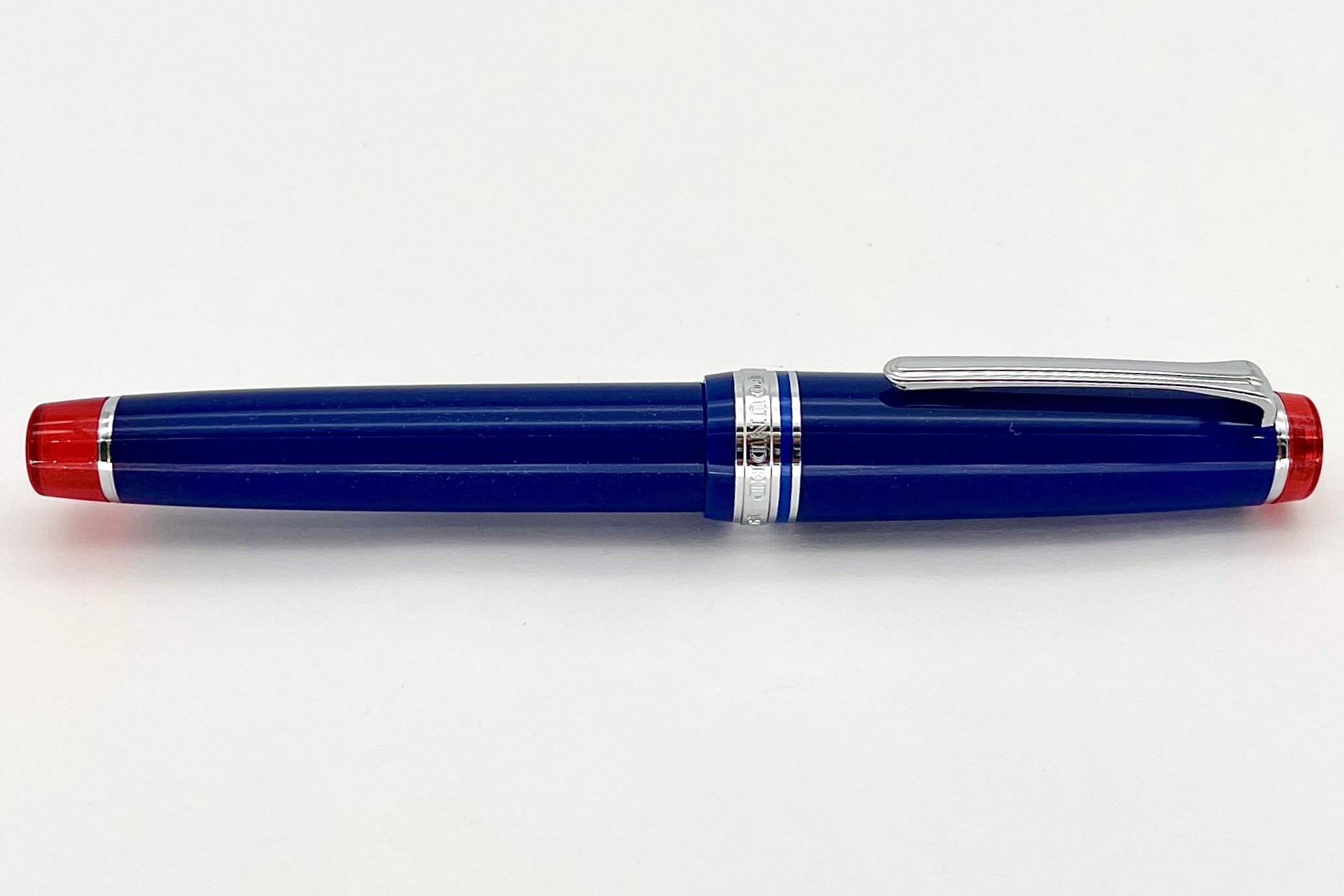 SailorProfessionalGearSunsetOvertheOceanFountainPen_G